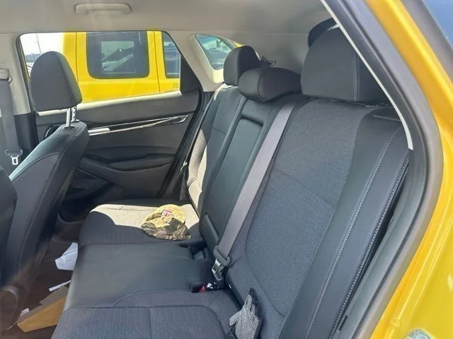 Used 2023 Yellow Kia Nightfall image 24