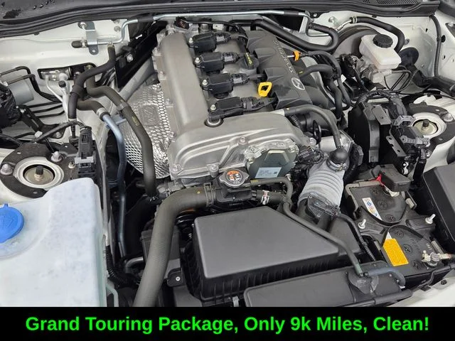 Used 2023 White Mazda Grand Touring image 17