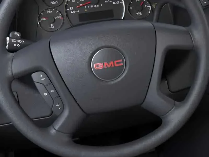 New 2025 Quicksilver Metallic GMC LT image 27