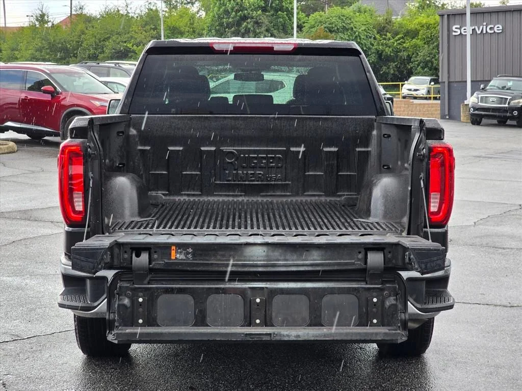 Used 2025 Black GMC SLT image 26