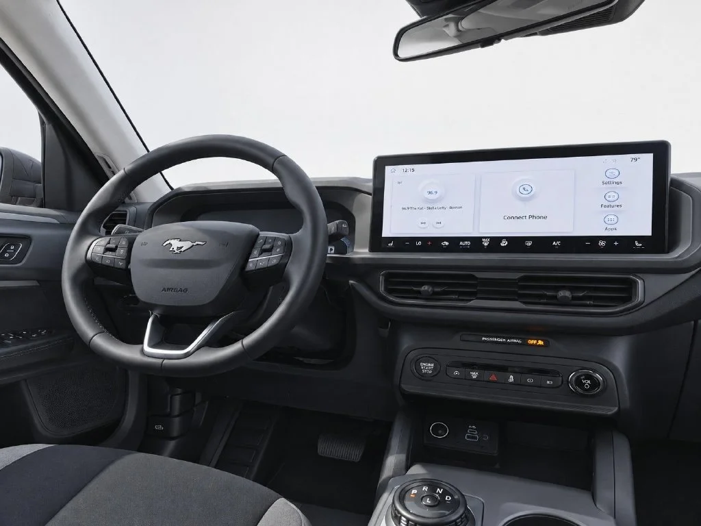 Used 2025 Green Ford Big Bend image 22