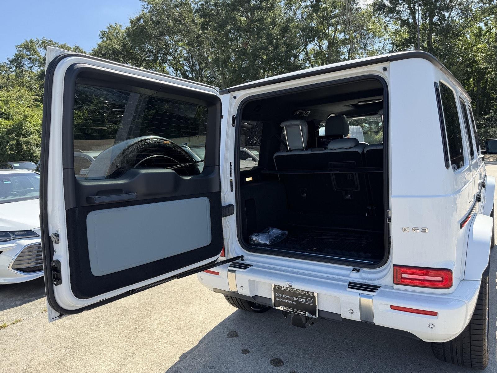 Certified Used 2025 MANUFAKTUR Moonlight White Magno Mercedes-Benz AMG® G 63 image 24