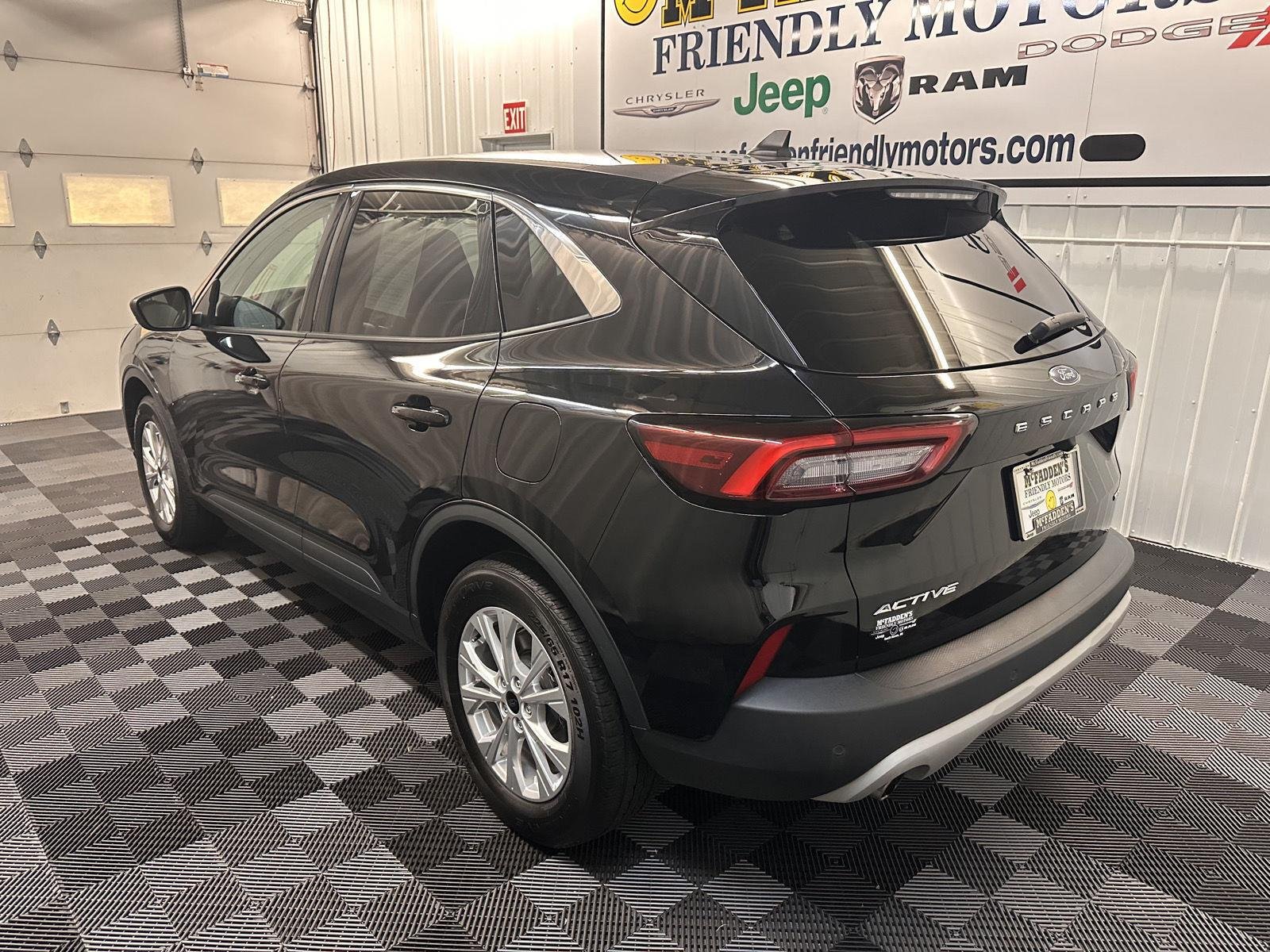 Used 2023 Agate Black Metallic Ford Active image 7