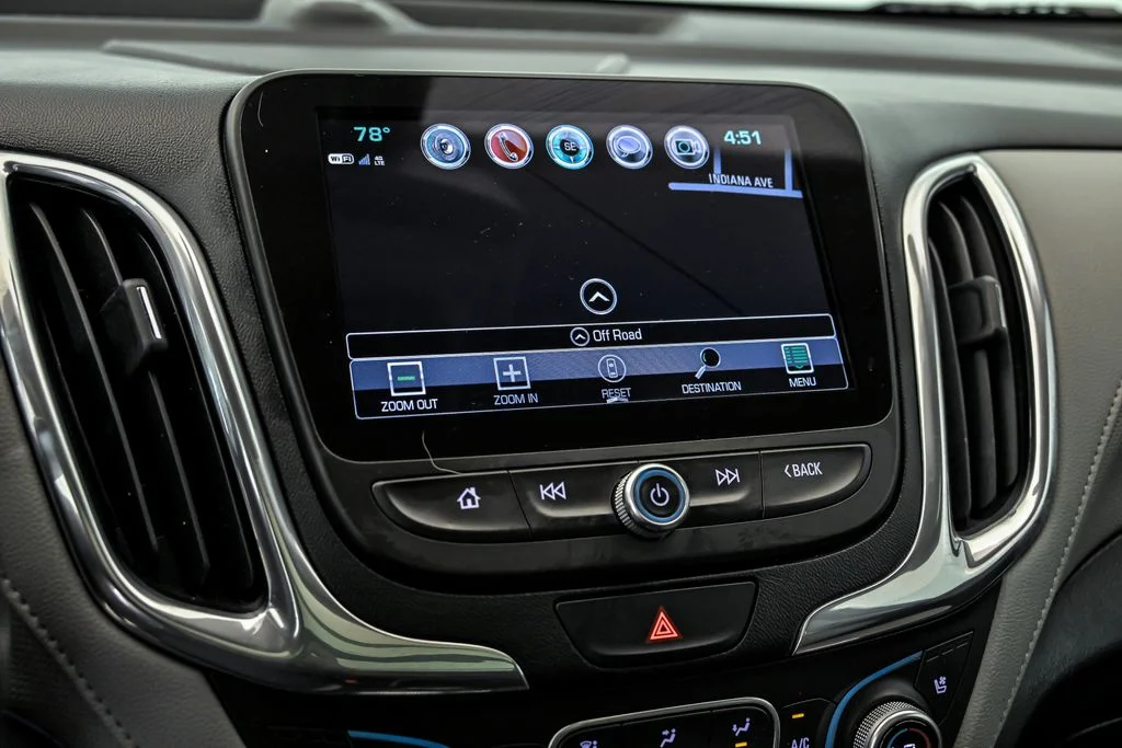 Used 2018 Gray Chevrolet Premier image 24