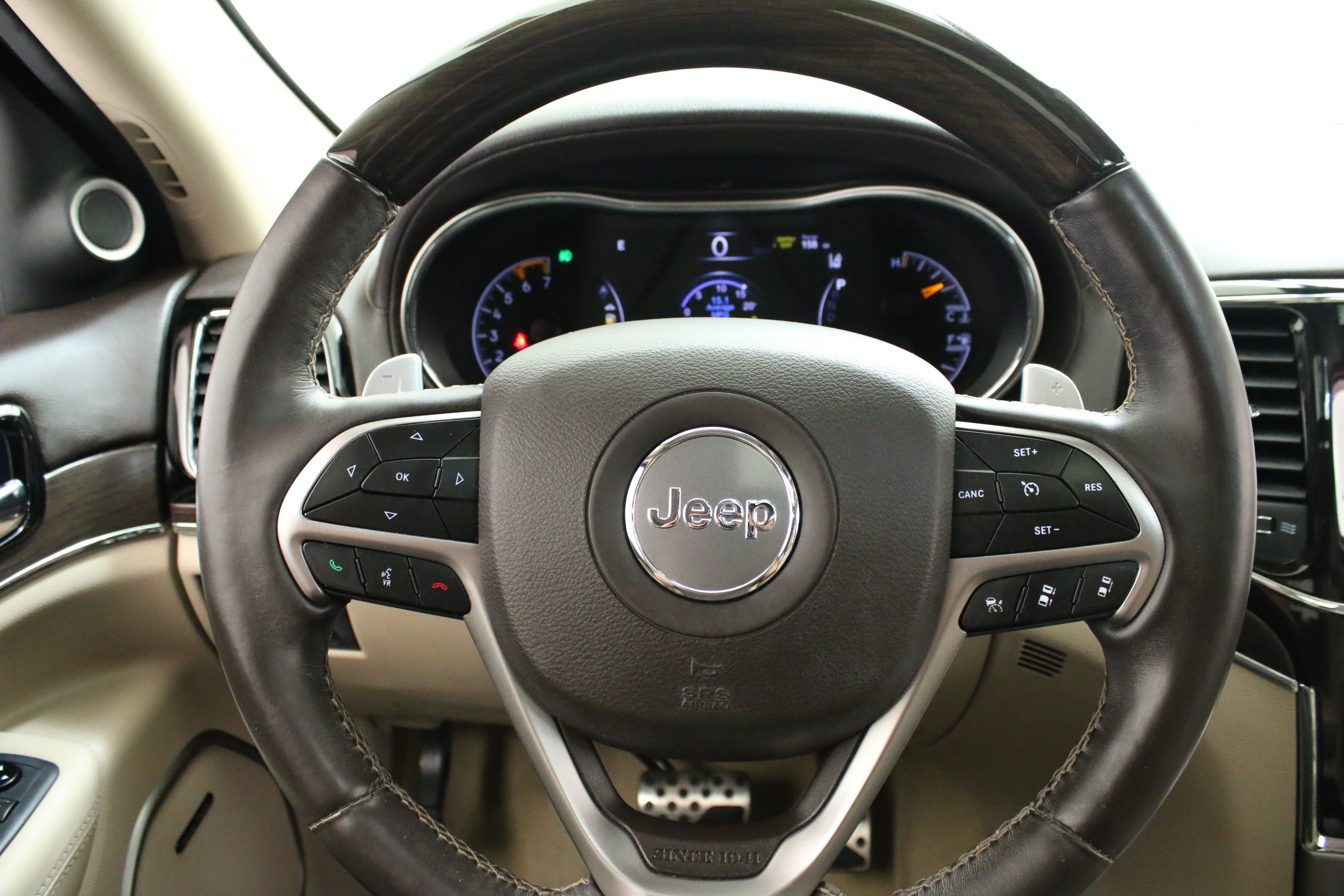Used 2021 Black Jeep Overland image 13
