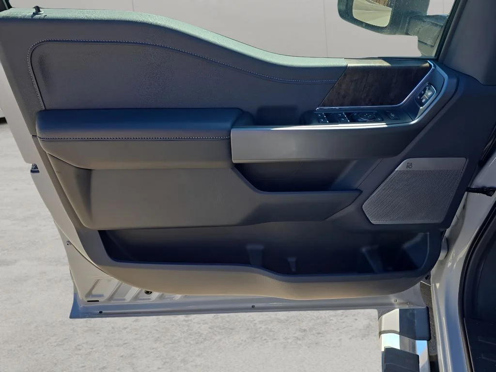 New 2026 Avalanche Ford F-250® Lariat® image 10
