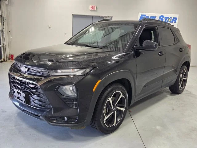 Used 2022 Black Chevrolet RS image 3