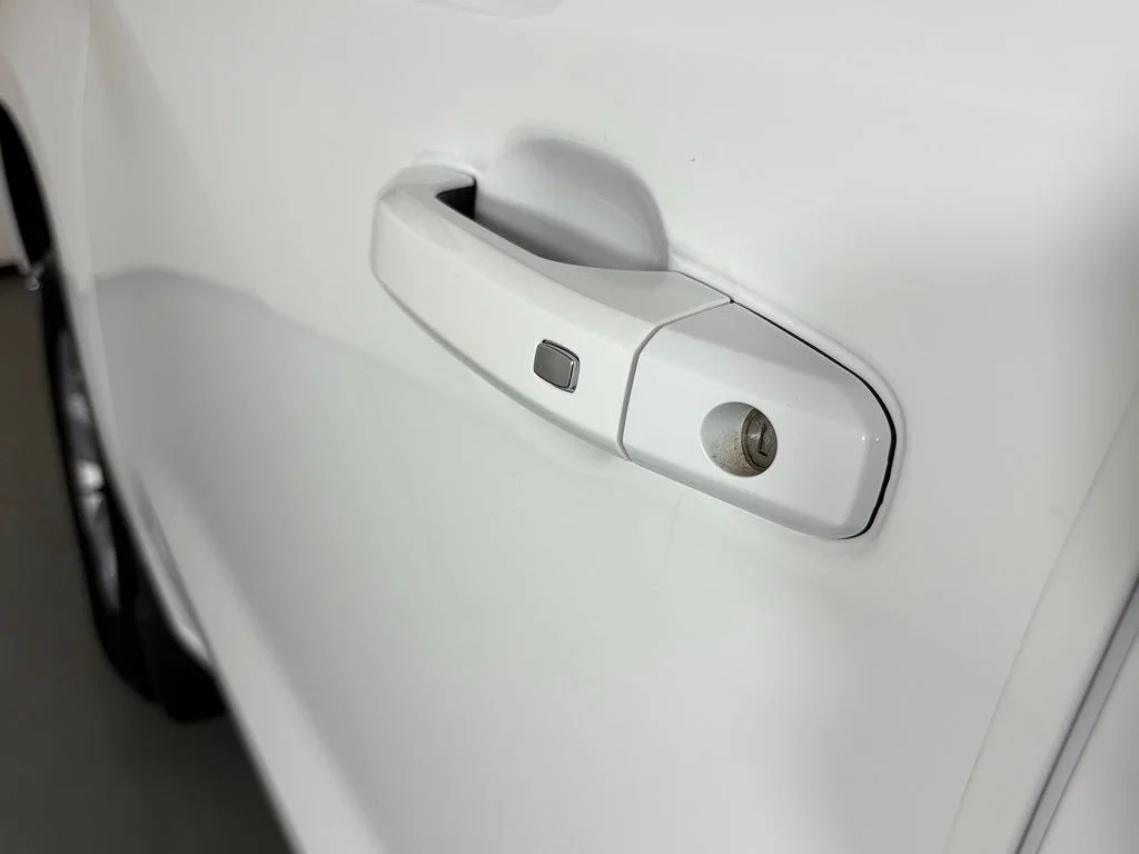 Used 2026 White Chevrolet LT image 15