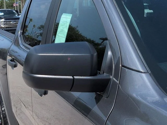 New 2026 Carbonized Gray Metallic Ford XLT image 12