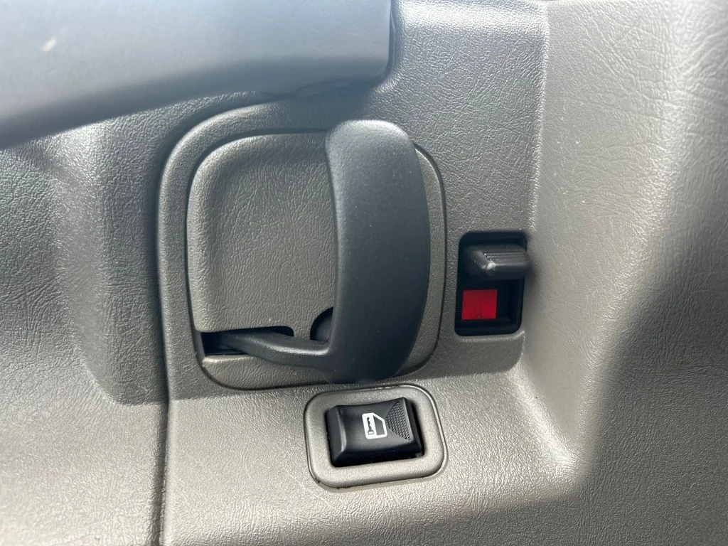Used 2024 White Chevrolet Work Van image 17