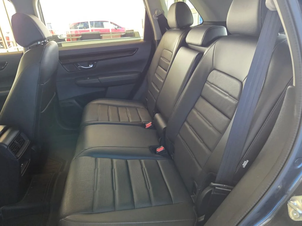 Certified Used 2025  Honda EX-L image 19