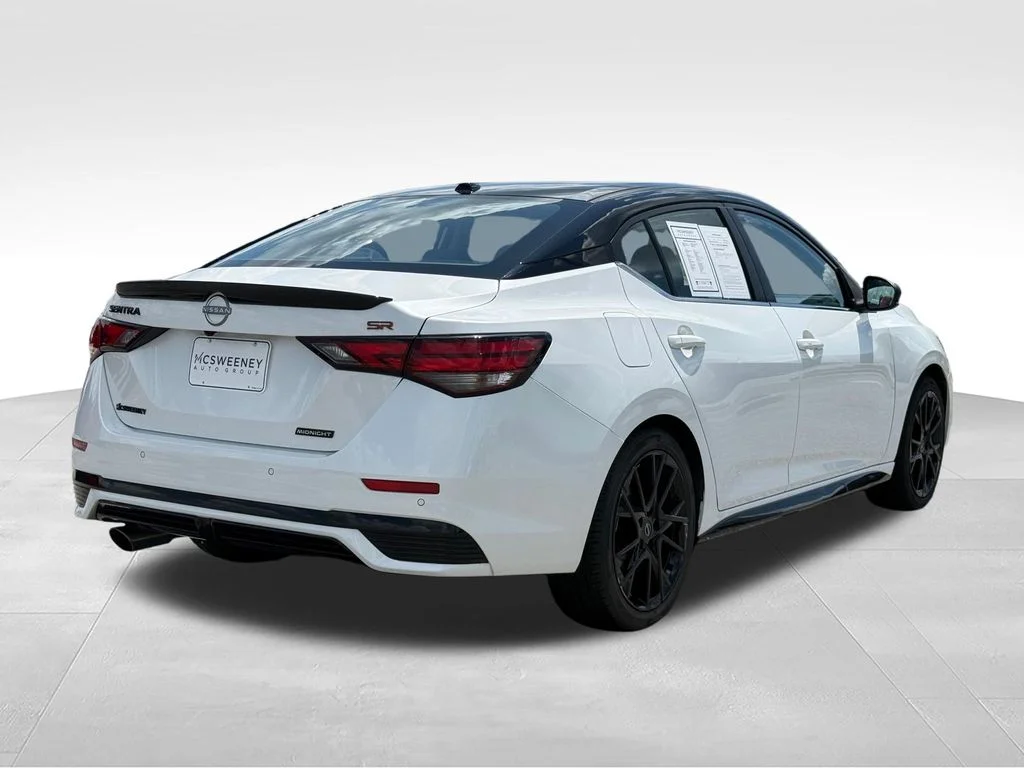 Used 2025 White Nissan SR image 29