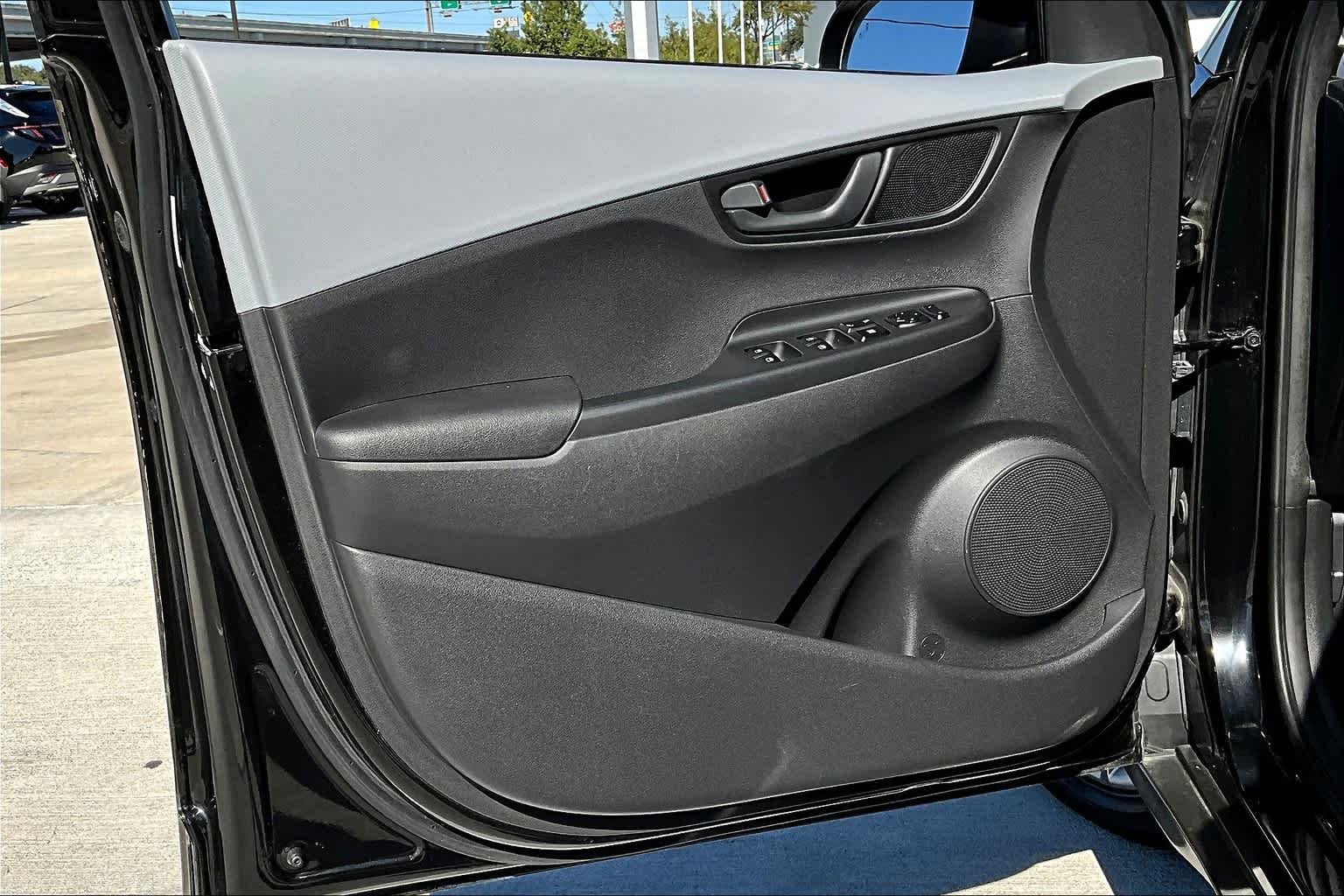 Used 2021 Ultra Black Hyundai SEL image 20