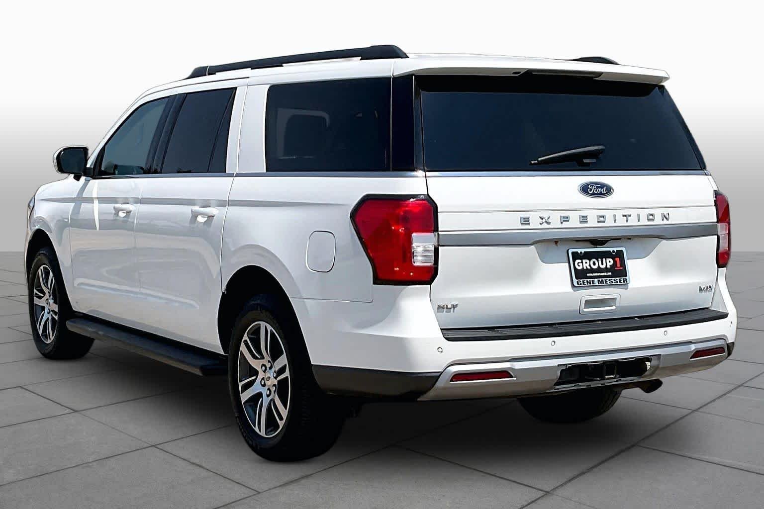 Used 2024 Star White Metallic Tri-Coat Ford XLT image 11
