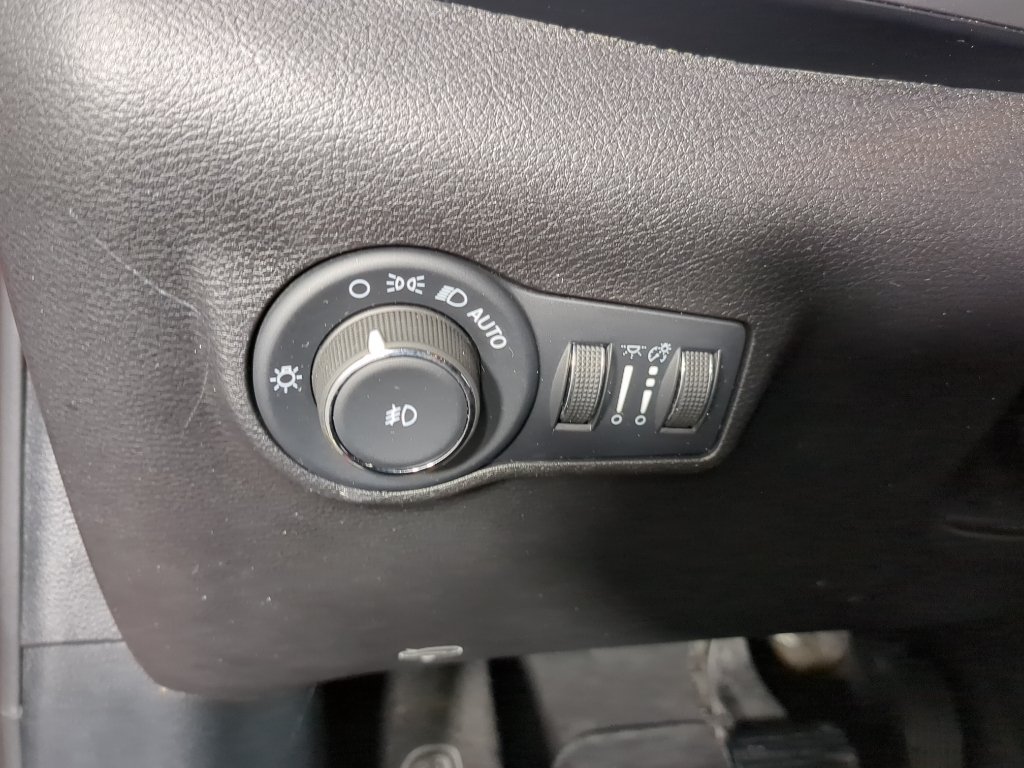 2025 Jeep Compass Limited - Photo 27