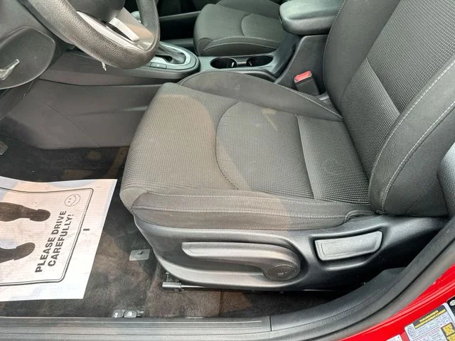 Used 2019 Red Kia LXS image 16