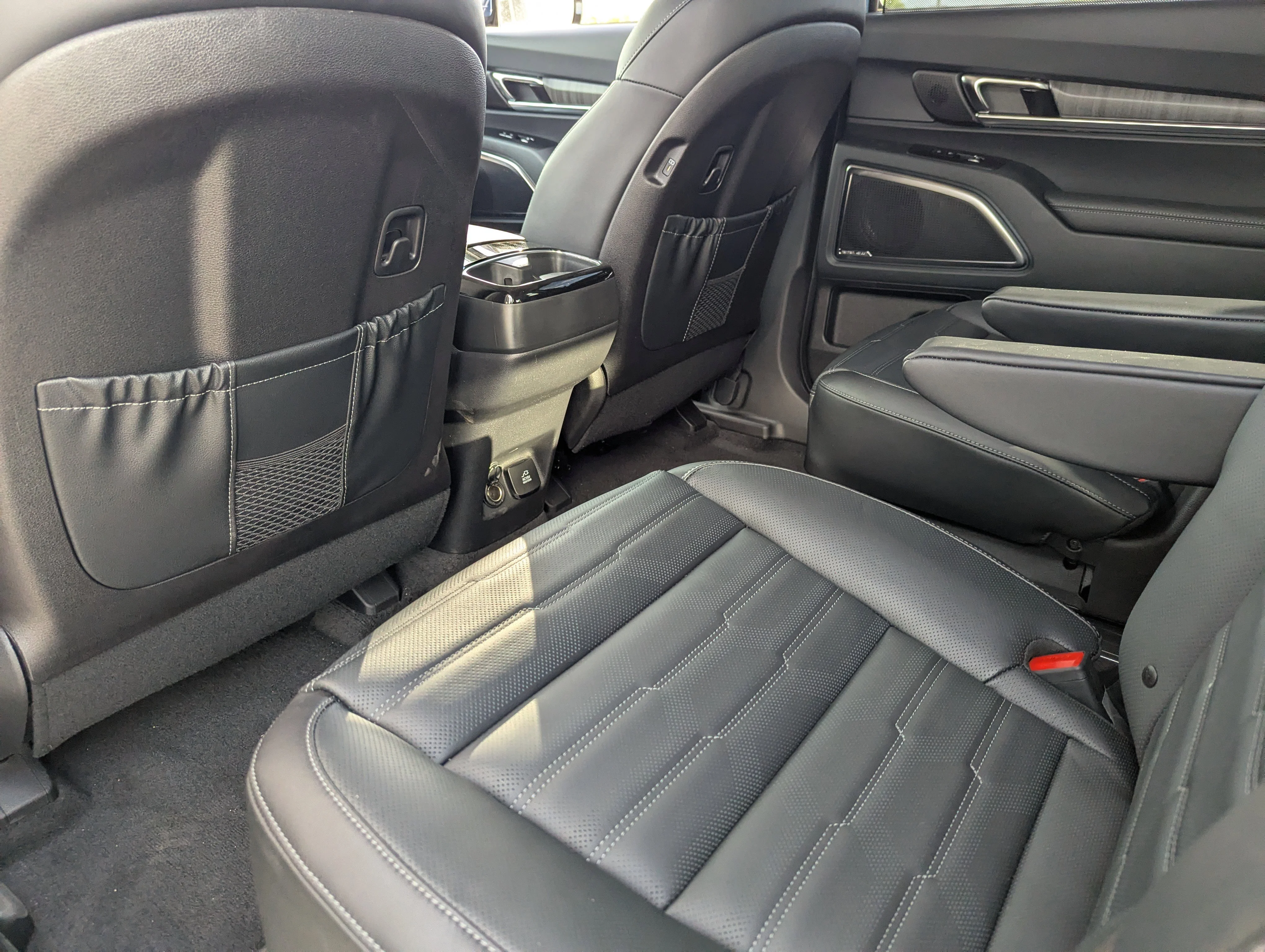 2025 Kia Telluride SX Prestige - Photo 20