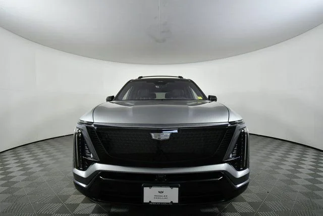 2026 Cadillac VISTIQ Sport - Photo 8