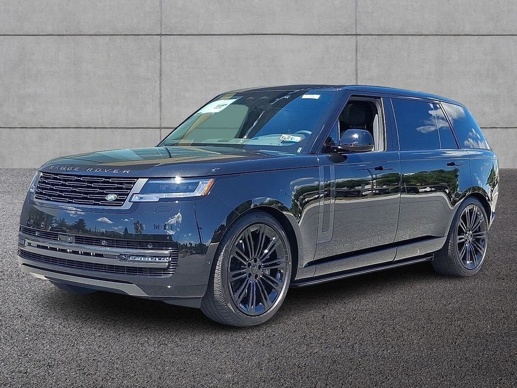 New 2026 Santorini Black Land Rover SE image 1