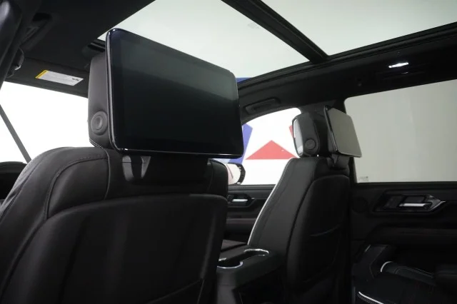 2026 GMC Yukon AT4 Ultimate - Photo 26