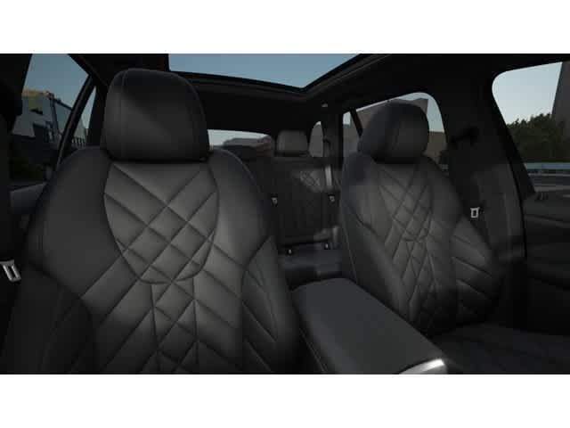 New 2026 Mineral White Metallic BMW sDrive40i image 11