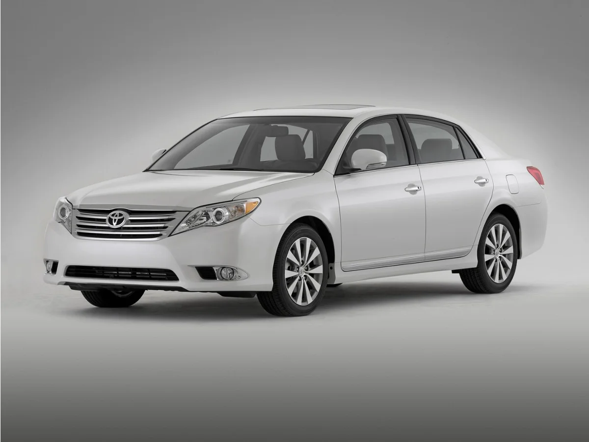 2011 Toyota Avalon Avalon's photo