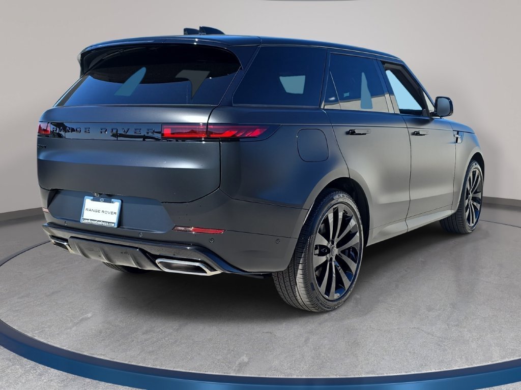 New 2027 Santorini Black LAND ROVER Dynamic SE P400 image 5