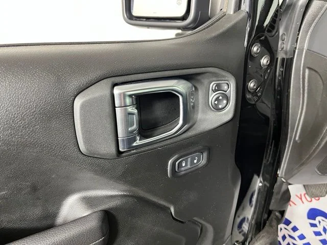 Used 2026 Black Jeep Rubicon image 16