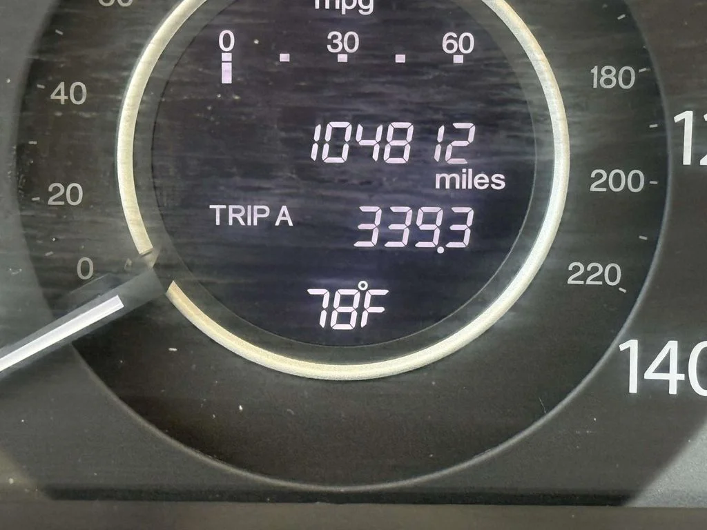 Used 2014 Silver Honda LX image 25