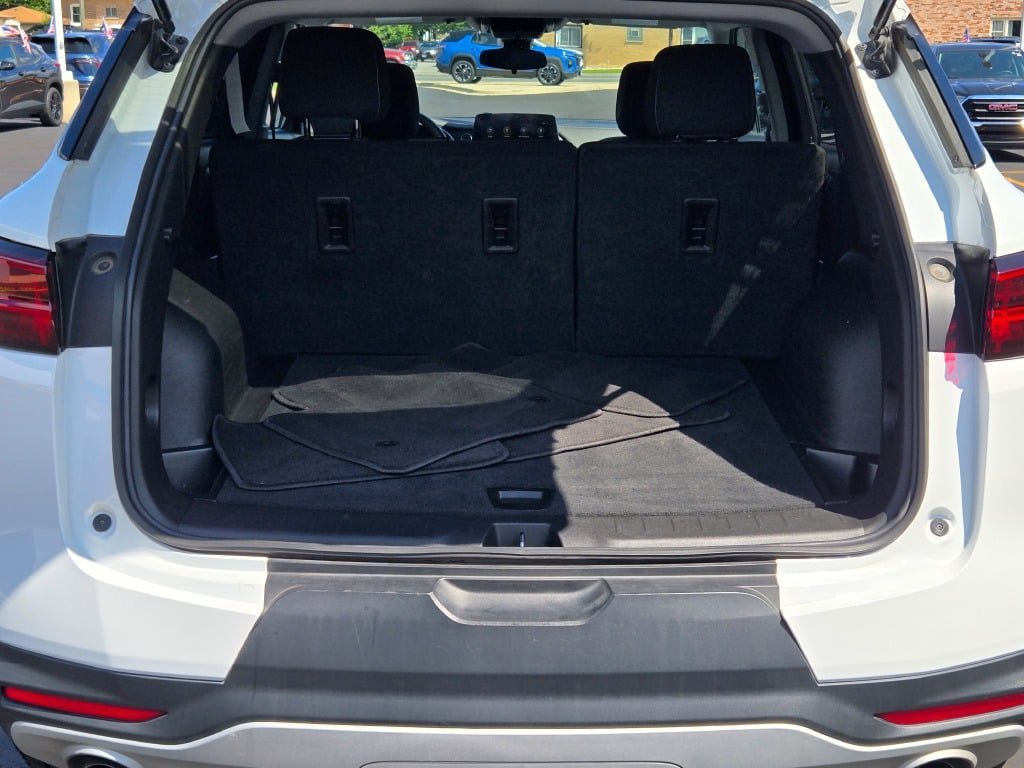 2025 Chevrolet Blazer 2LT - Photo 14