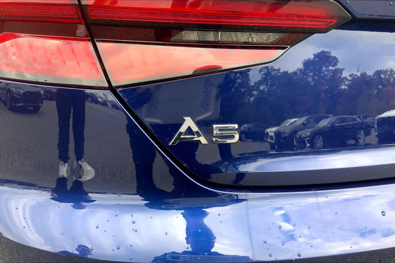 Used 2019 Navarra Blue Metallic/Black Roof Audi Premium Plus image 31