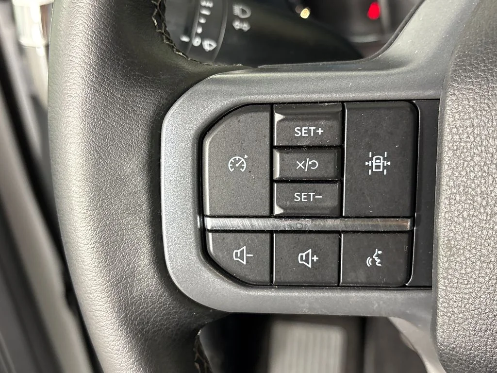 Certified Used 2023 White Ford XLT image 18