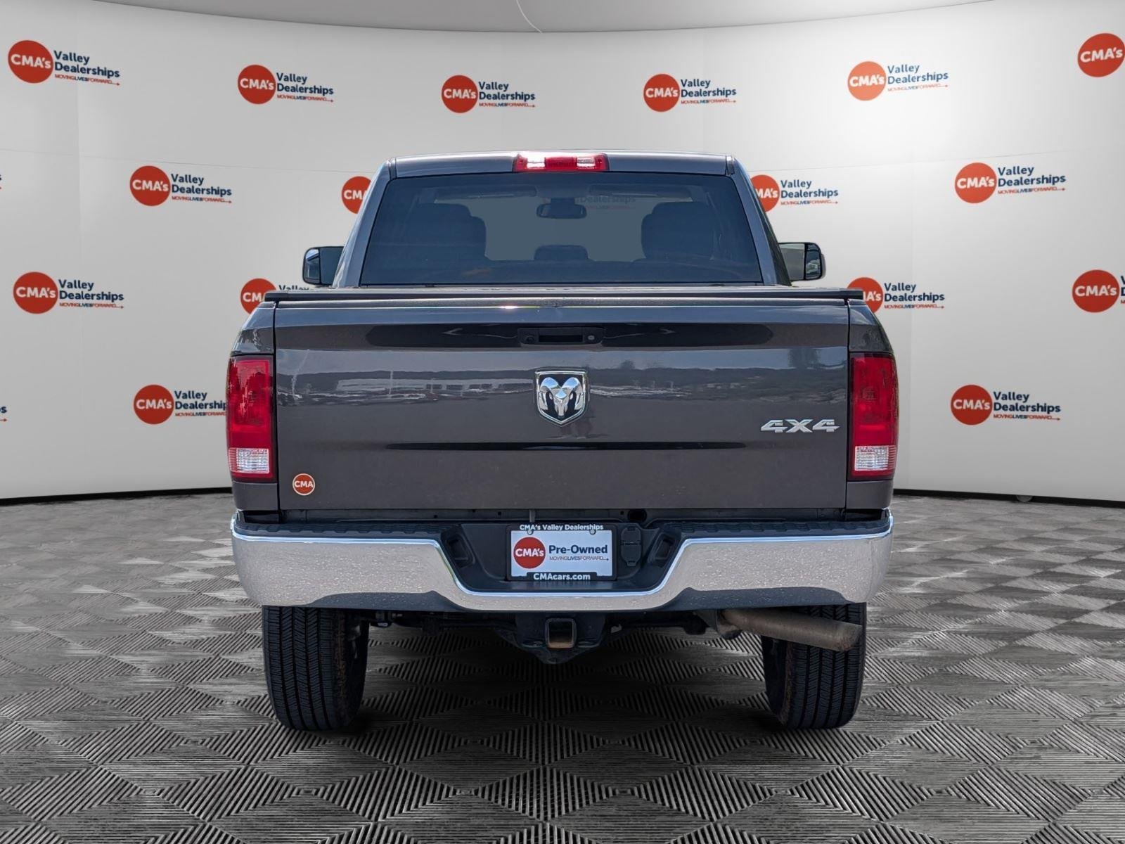 Used 2018 Granite Crystal Metallic Clearcoat Ram Tradesman image 6