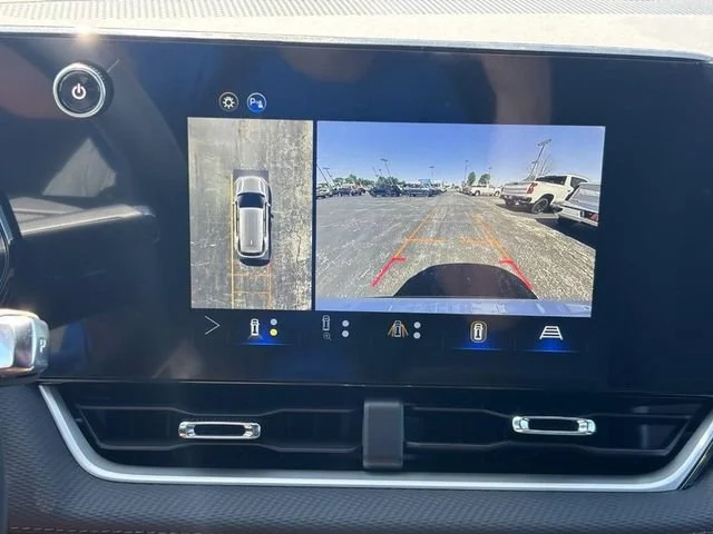 2026 Chevrolet Equinox LT - Photo 16