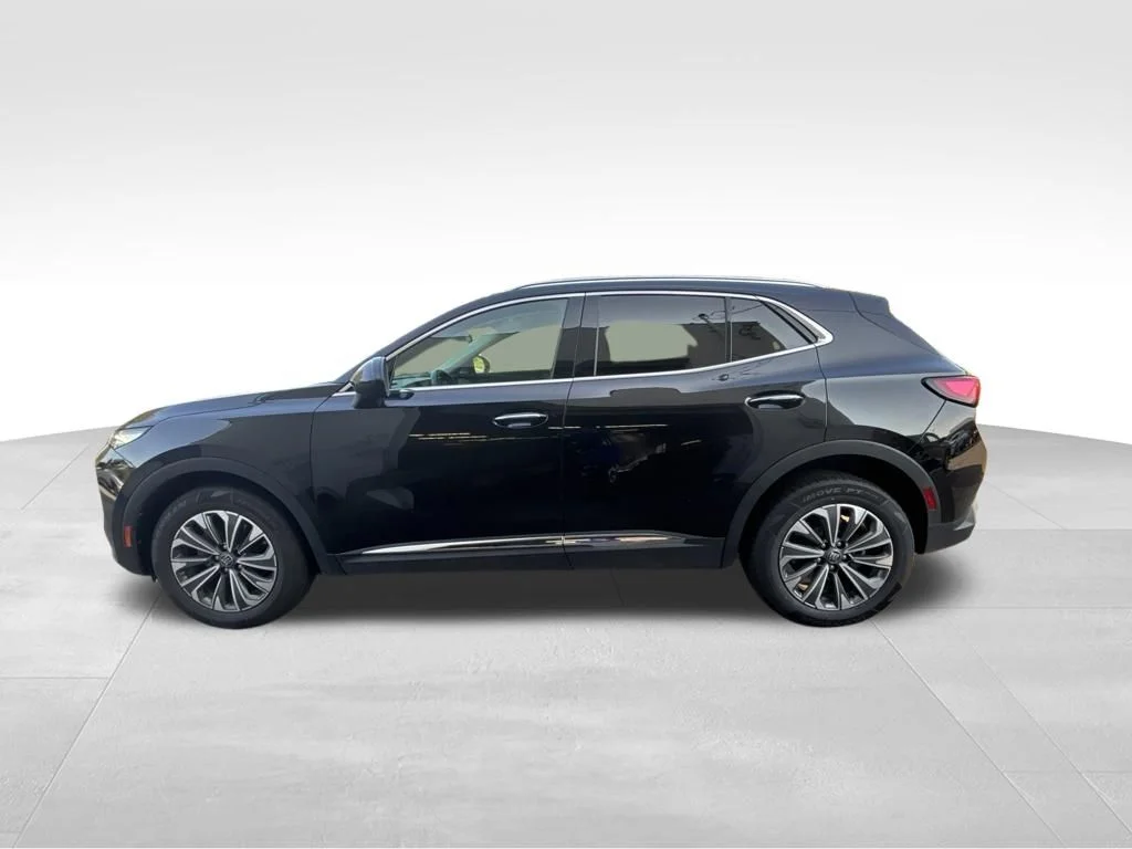 Used 2024 Black Buick Preferred image 3