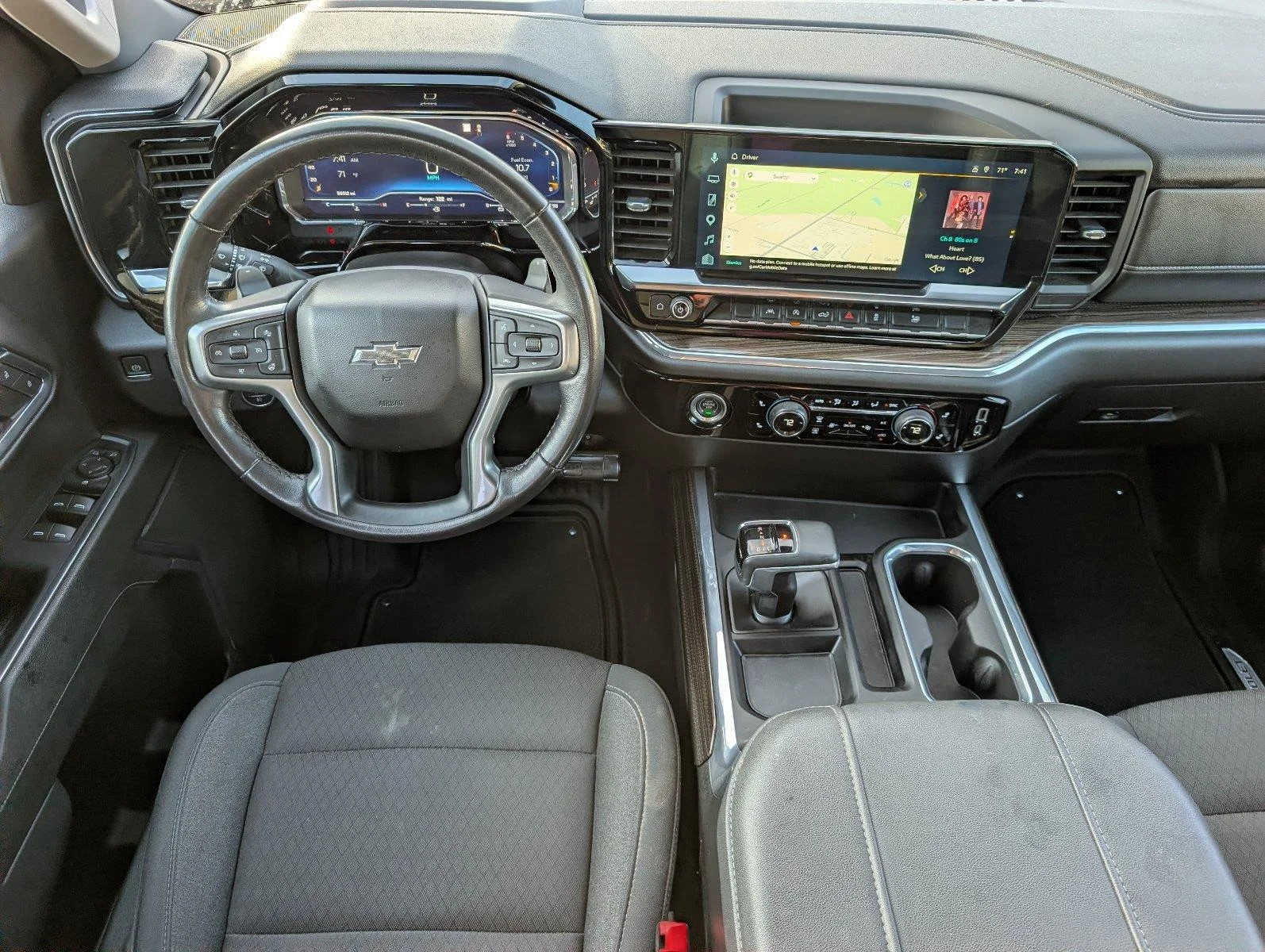 Used 2023 BLACK Chevrolet RST image 31