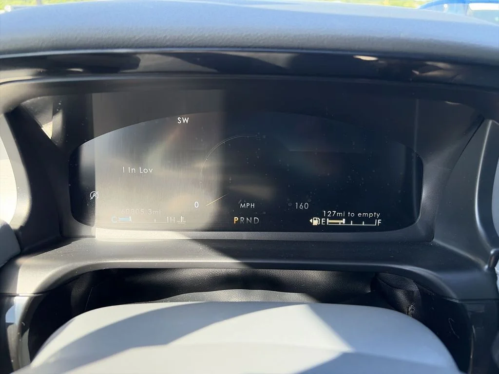 Used 2020 Blue Lincoln Reserve image 15