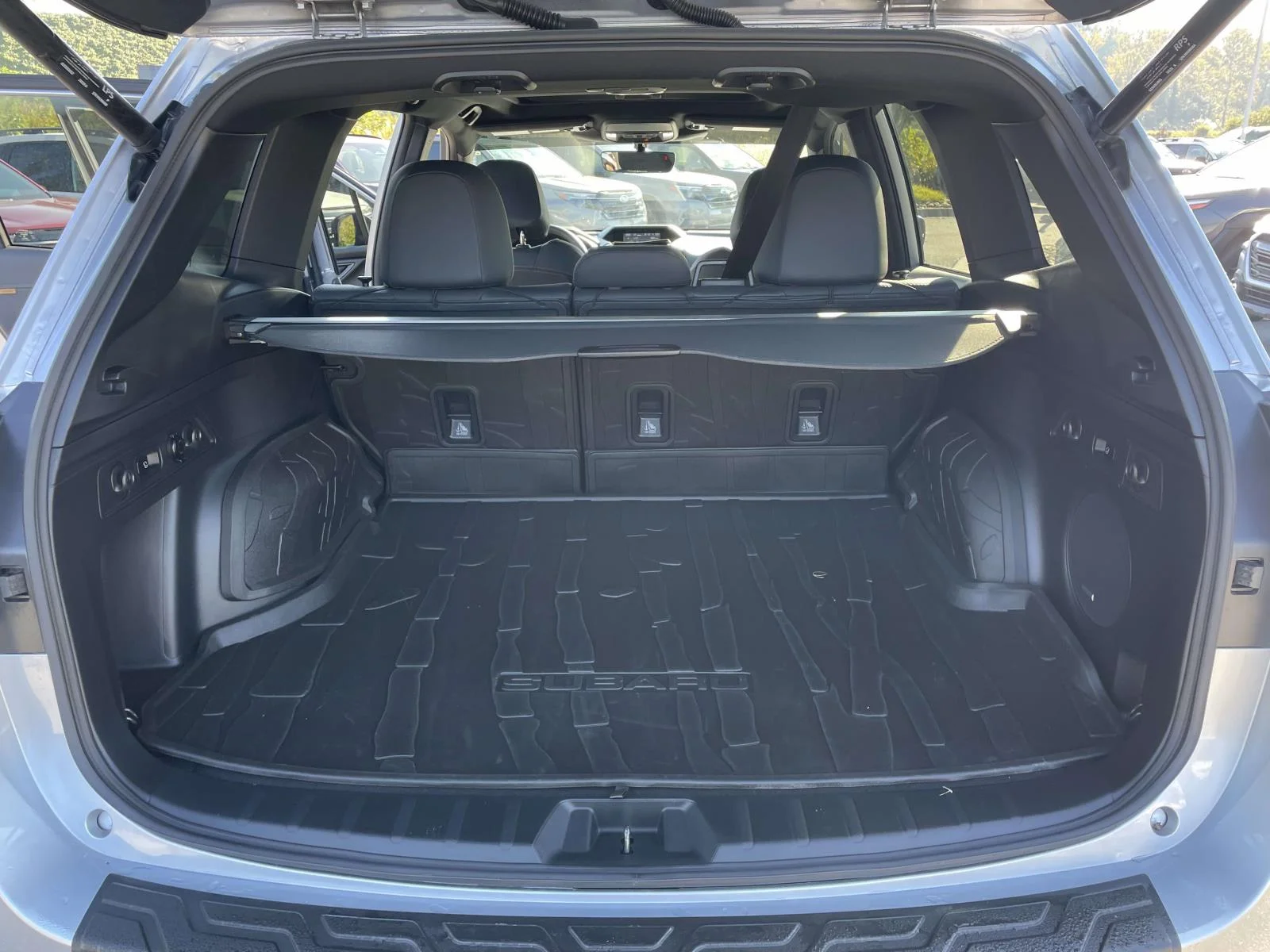 Used 2024 Ice Silver Metallic Subaru Wilderness image 32