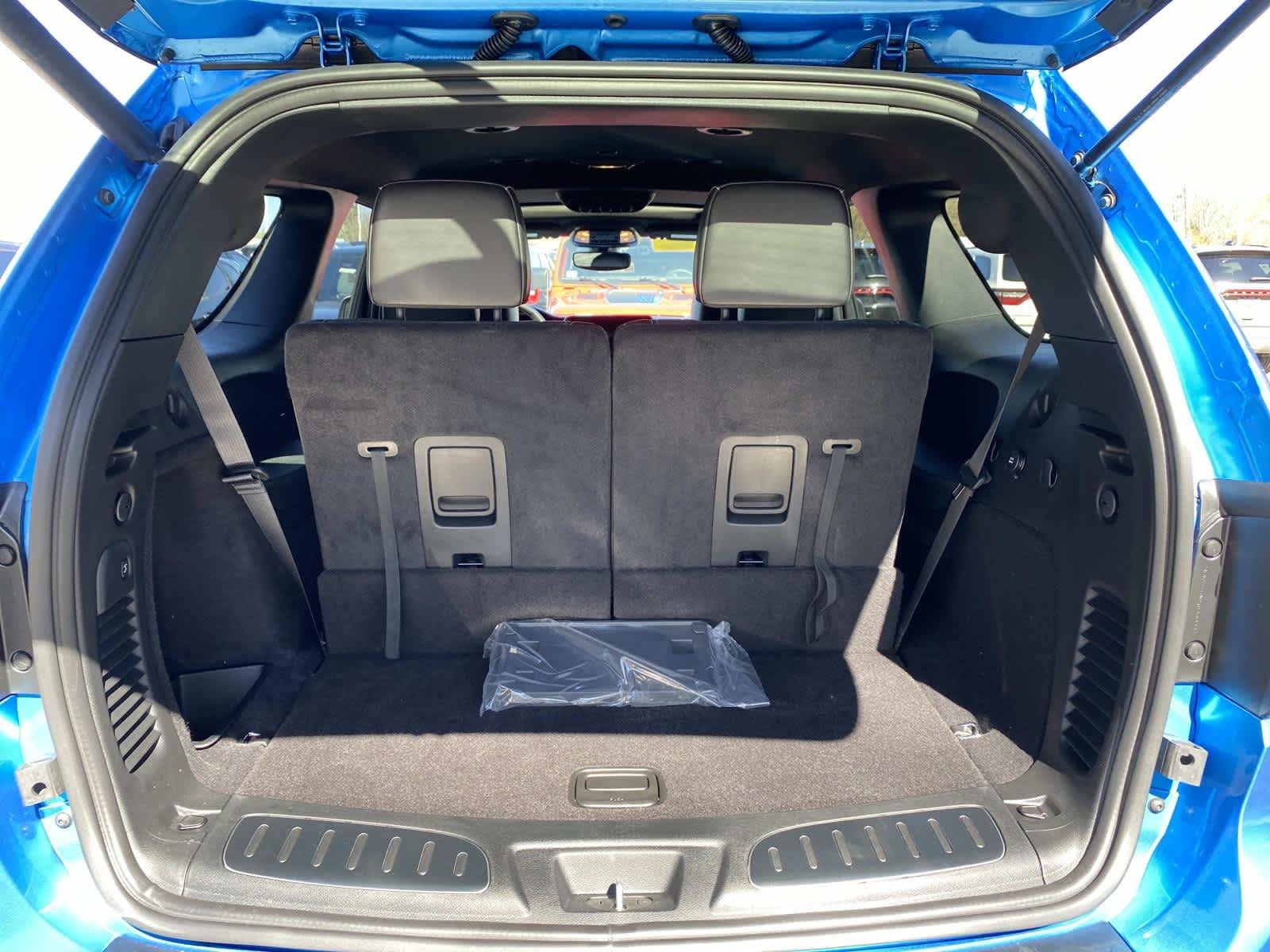 New 2026 B5 Blue Exterior Paint Dodge SRT Hellcat image 6