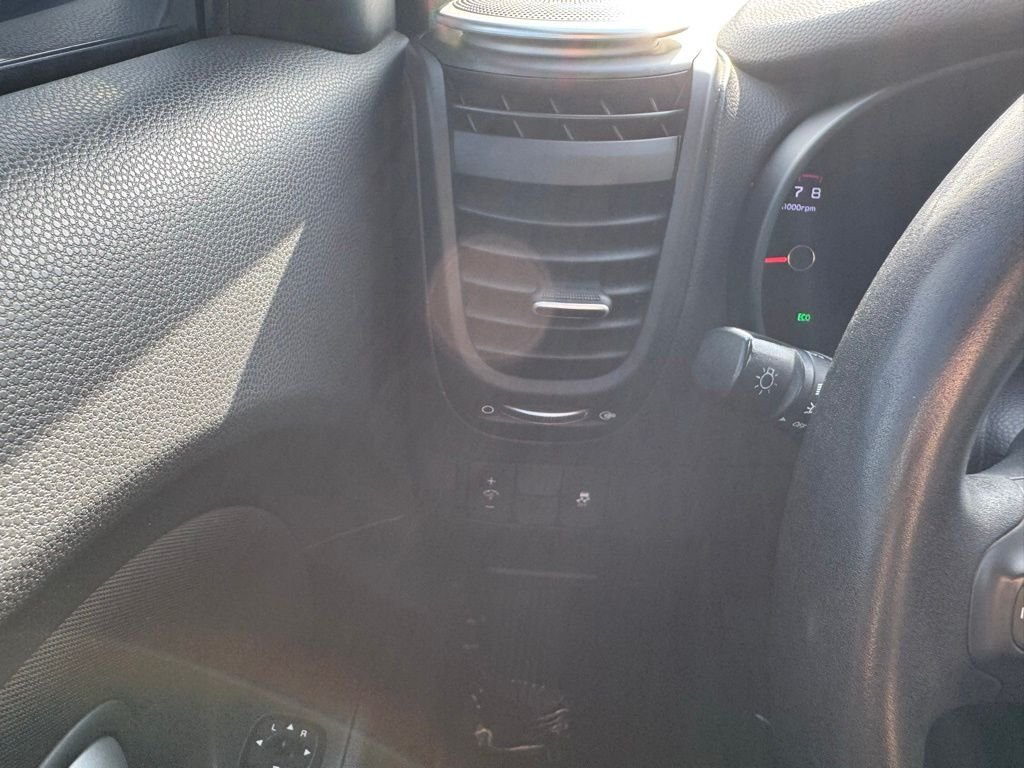2015 Kia Soul + - Photo 20