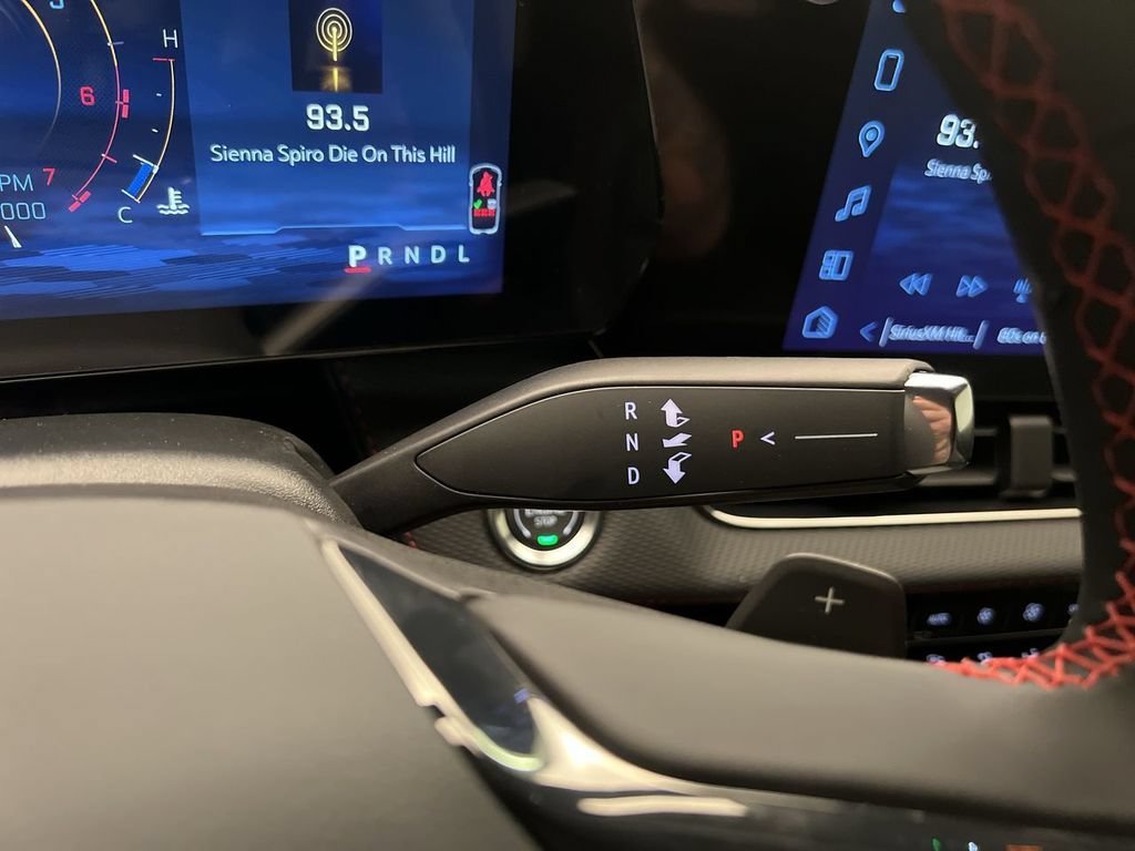 2027 Chevrolet Equinox RS - Photo 19