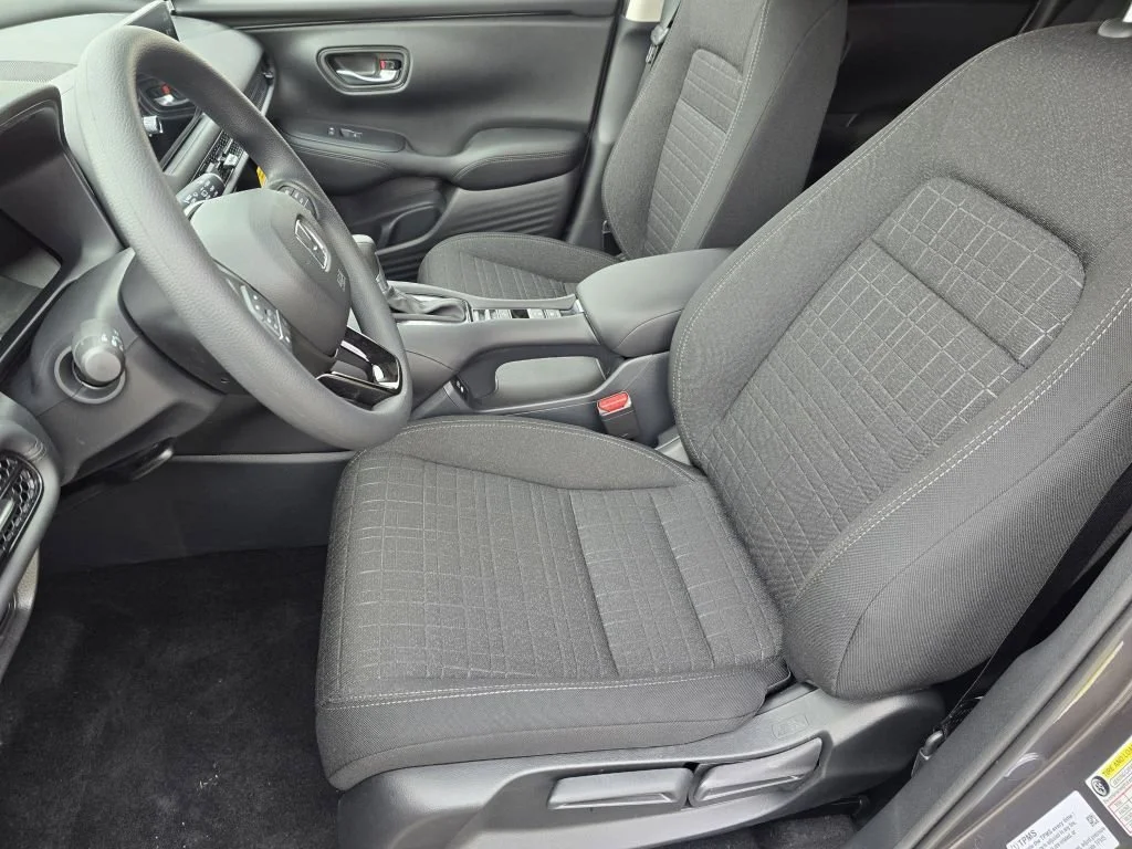2026 Honda HR-V LX - Photo 30