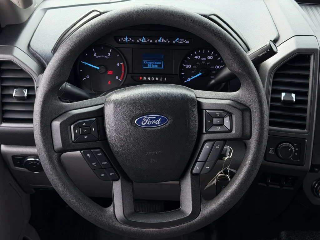 Used 2018 Gray Ford XL image 15