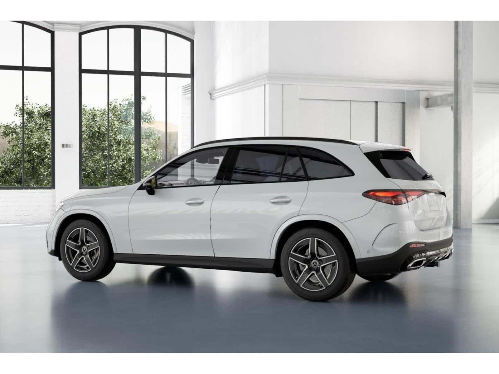 Used 2026 MANUFAKTUR Moonlight White Metallic Mercedes-Benz GLC 300 image 30