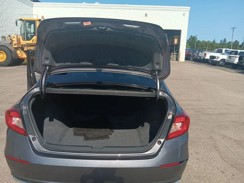Used 2019 Modern Steel Metallic Honda LX image 30
