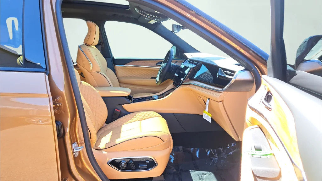 New 2026 Copper Shino Metallic Clear-Coat Exterior Paint Jeep Summit image 16
