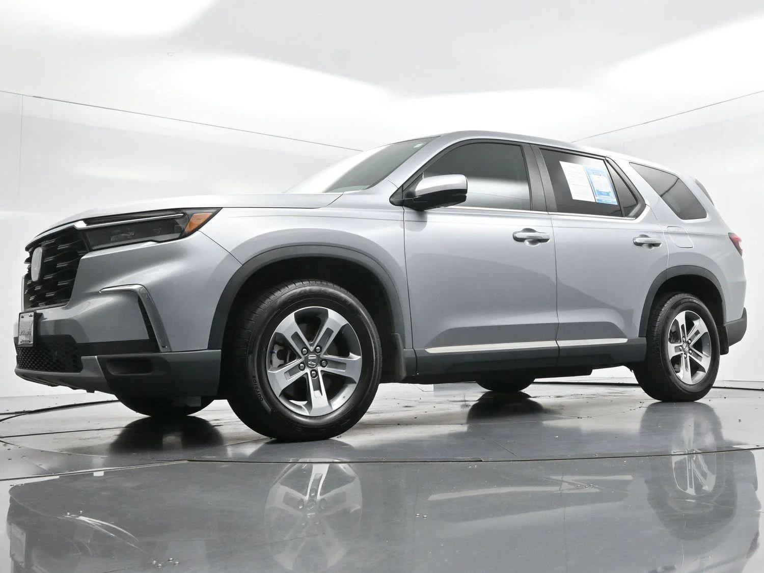 Used 2024 Lunar Silver Metallic Honda EX-L image 52