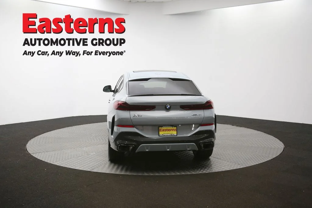 Used 2024 Gray BMW xDrive40i image 38