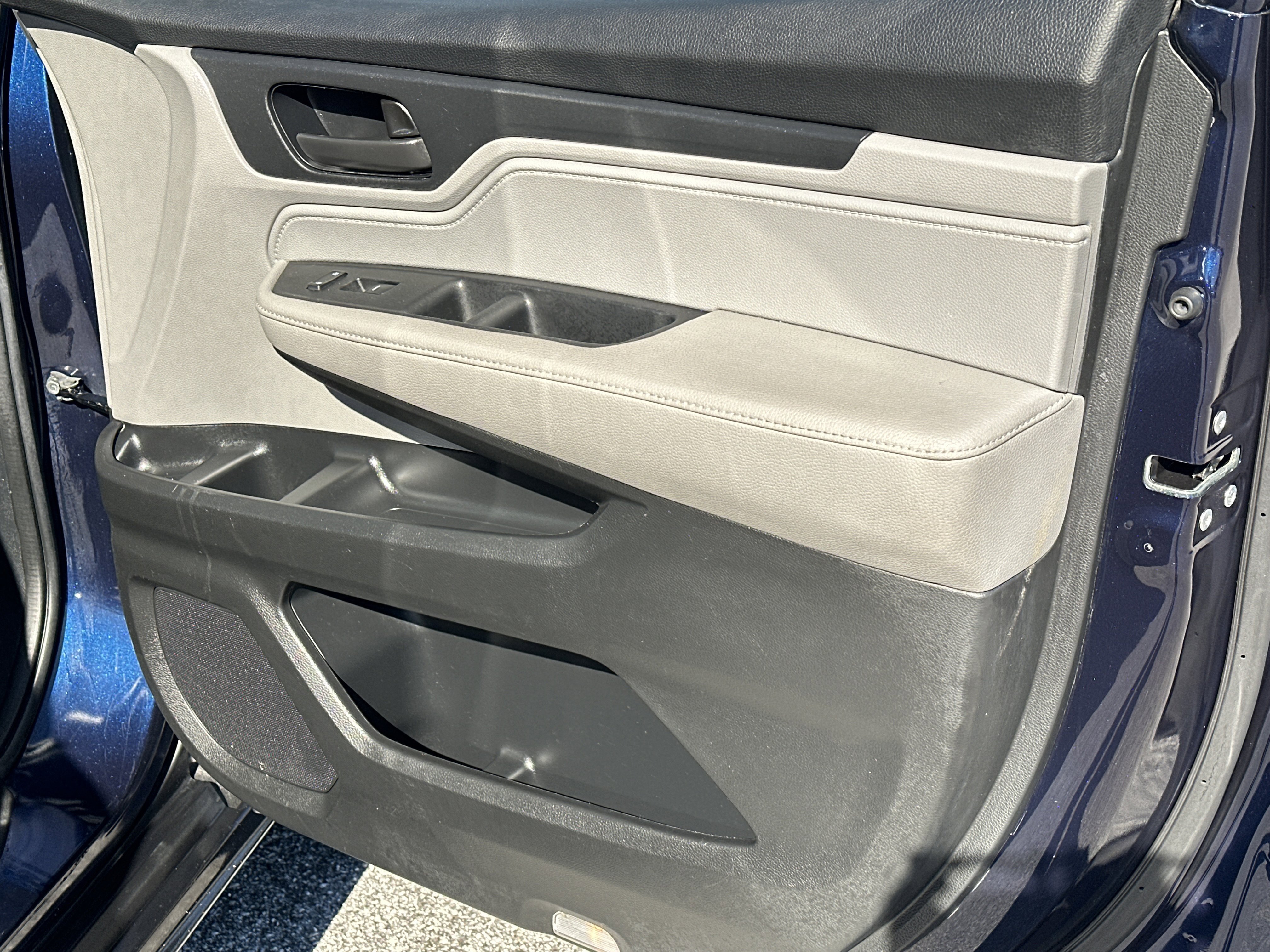 2024 Honda Odyssey EX-L - Photo 15