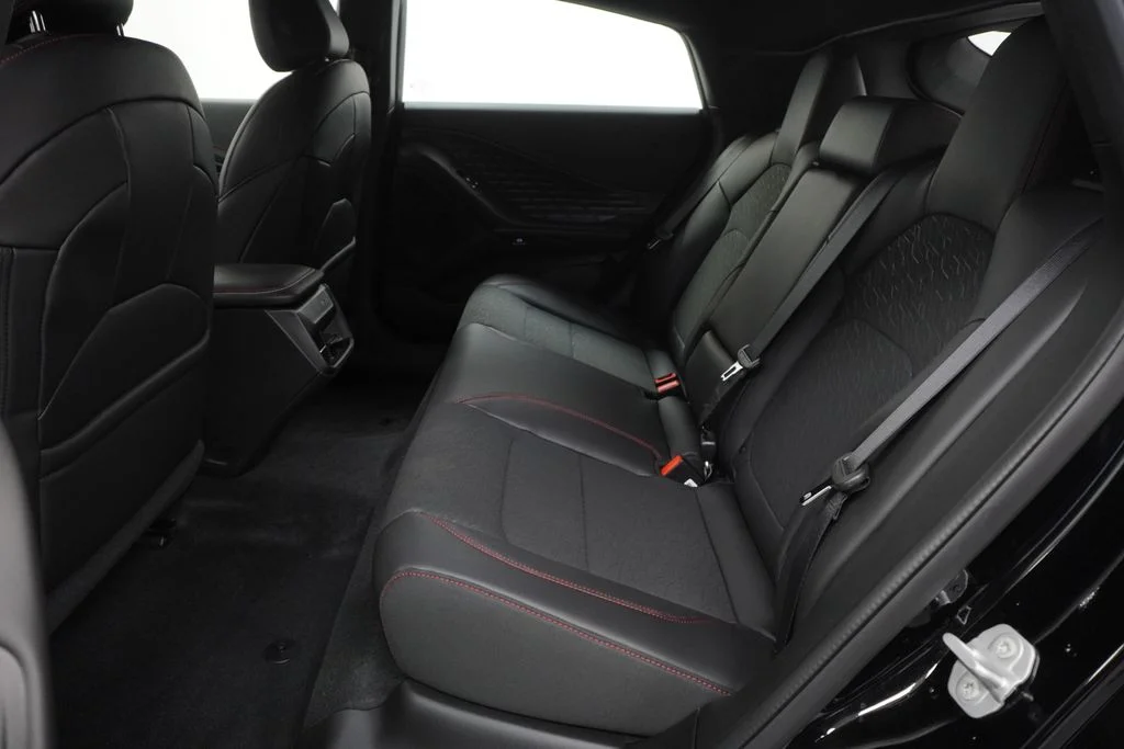 New 2026 Diamond Black Crystal Pearlcoat Dodge Scat Pack image 16